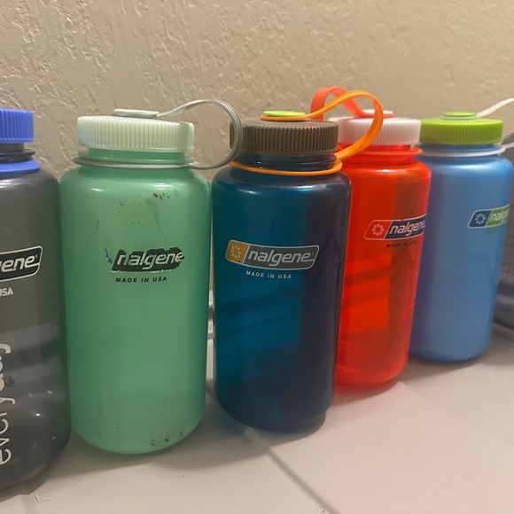 Nalgene Water Bottles Set of 6 - Picture 2 of 4